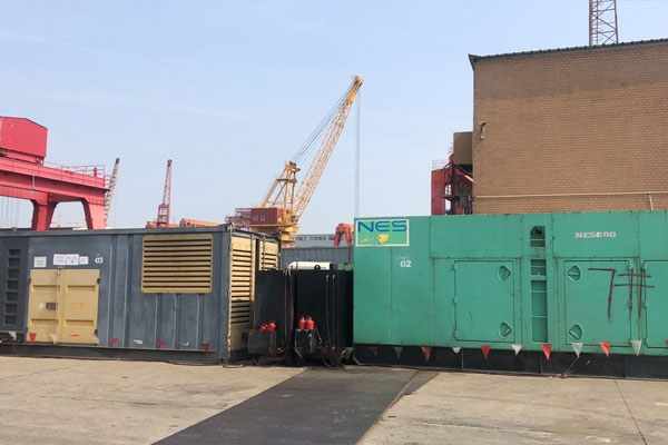 松北发电机出租空气滤清器的清洁频率是多少？